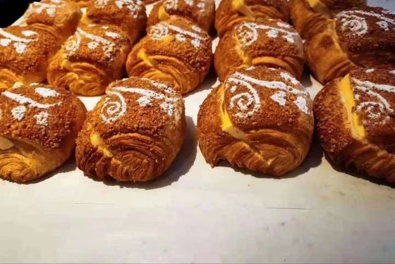 Souffle révisable de croissant de machine de Sheeter de la pâte de pâtisserie faisant à style européen 0.75kw résistant