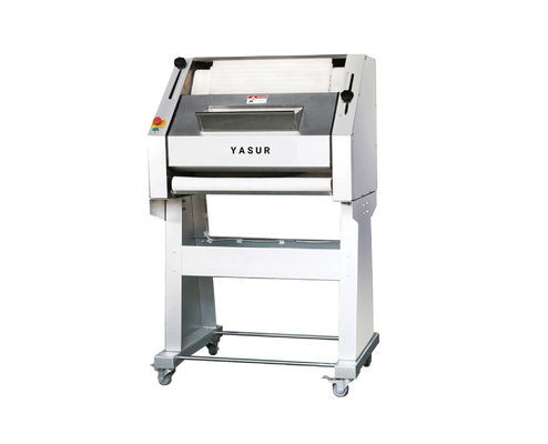 Longueur jusqu'à 780mm de la pâte de la machine 2500 Pcs/H 50-900g de mouleur de la pâte de baguette