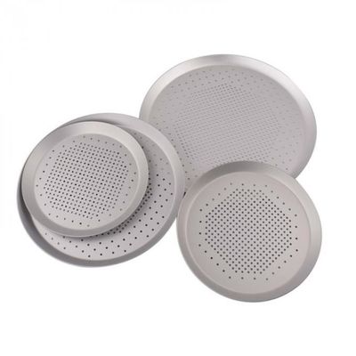 Tray Round Hard Anodised de cuisson en aluminium perforé 16 pouces a perforé le plateau de pizza