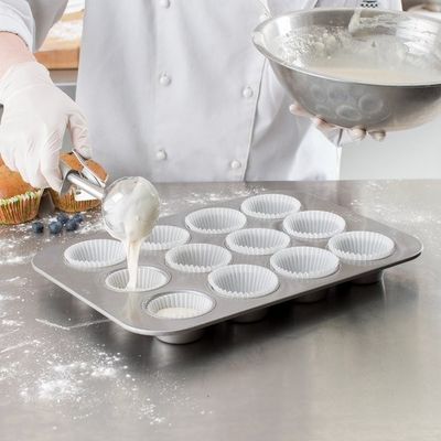 Le plateau de cuisson en aluminium résistant vitré cannelé 1.5mm a aluminisé le compartiment 12 en acier