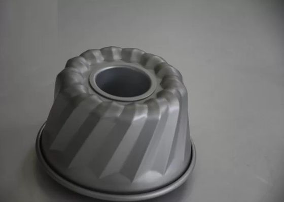 Le NSF de service d'alimentation a glacé le moule à gâteaux cannelé en aluminium de Bundt
