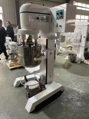 Mélangeur planétaire commercial de batteur jumeau machine de mélangeur de crème de gâteau de 60 litres