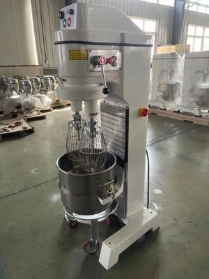 Mélangeur planétaire commercial de batteur jumeau machine de mélangeur de crème de gâteau de 60 litres