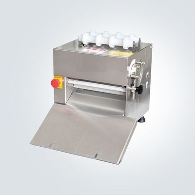 Mouleur de la pâte de pizza de Somerset Dough Moulder Machine CDR-1500 0.2kw