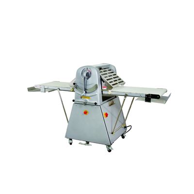 rouleau automatique de la pâte de beurre européen de style de machine de Sheeter de la pâte de croissant de 0.3-50mm
